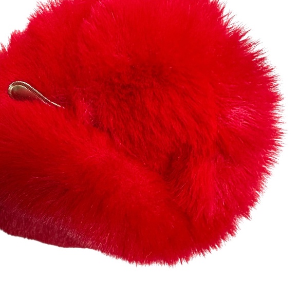 bag heart red furry small pocket 4x6.6 removable chain strap - Picture 9 of 12